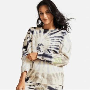 Peloton Tie Dye Sweatshirt Pullover Crewneck Blue and Purple Small